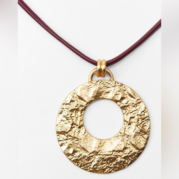 ZARA Brown Corded Necklace with textured Gold Plated Circle Charm New ✨✨🔥 - Picture 1 of 11